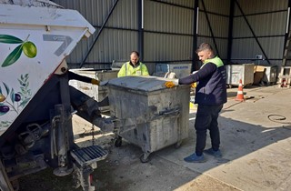 Gemlik Belediyesi’nden Hem Temizlik Hem Tasarruf